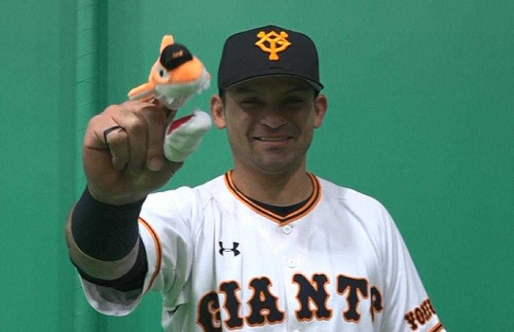 【画像・写真】巨人・パーラを応援　シャークグッズ使った「サメダンス」動画を募集