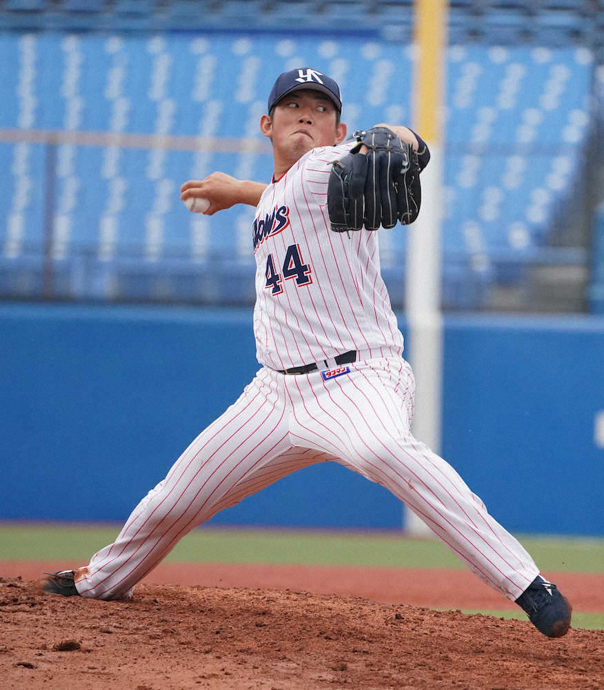 【画像・写真】ヤクルト完敗も収穫はドラ4・大西　球団新人最速デビューで無失点「抑えることができて良かった」