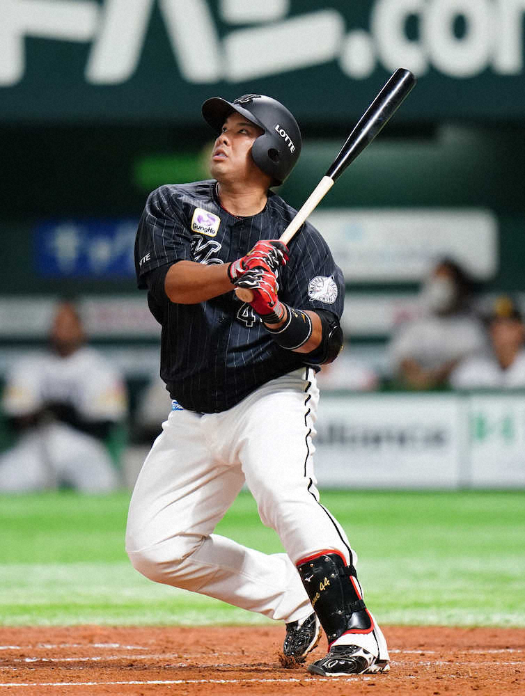 【画像・写真】ロッテ　アジャ「ごっちゃし」満塁弾！今季パ初！昨季日本一の鷹に“何くそ”勝ち越し