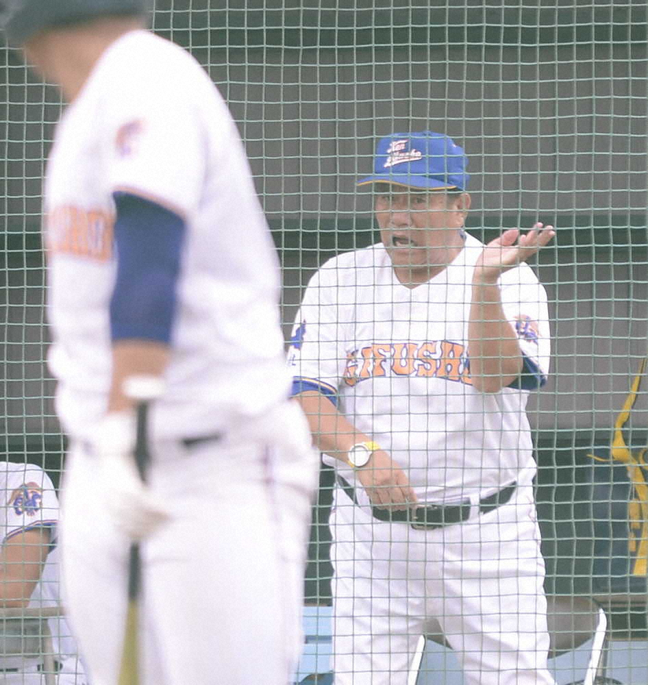 【画像・写真】県岐阜商、再始動後初の対外試合で14点大勝　鍛治舎監督手応え「緊張感のあるいい試合できた」