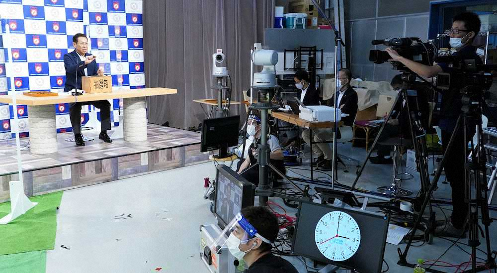 【画像・写真】東西東京代替大会　異例のスタジオ抽選＆生中継　西東京で佼成VS国学院久我山、早実VS八王子学園八王子