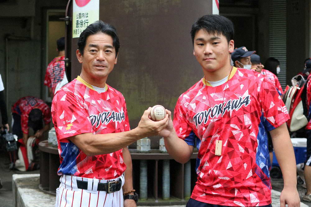 【画像・写真】豊川・加藤　公式戦初出場で初アーチ、苦難乗り越え快音「悔いを残さないようにと思った」