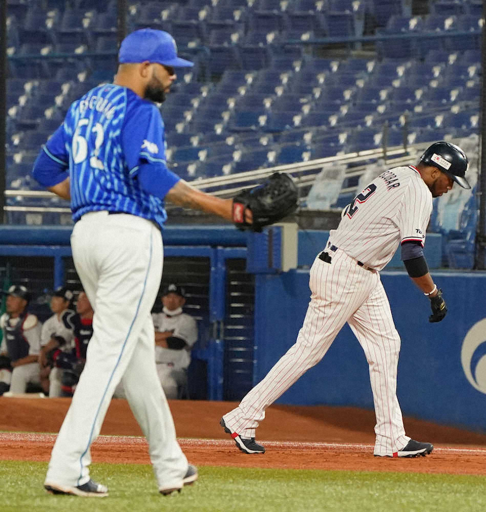 【画像・写真】DeNA　毎回安打で7年ぶり敗戦…エスコバー、いとこ抑えるも今季初黒星