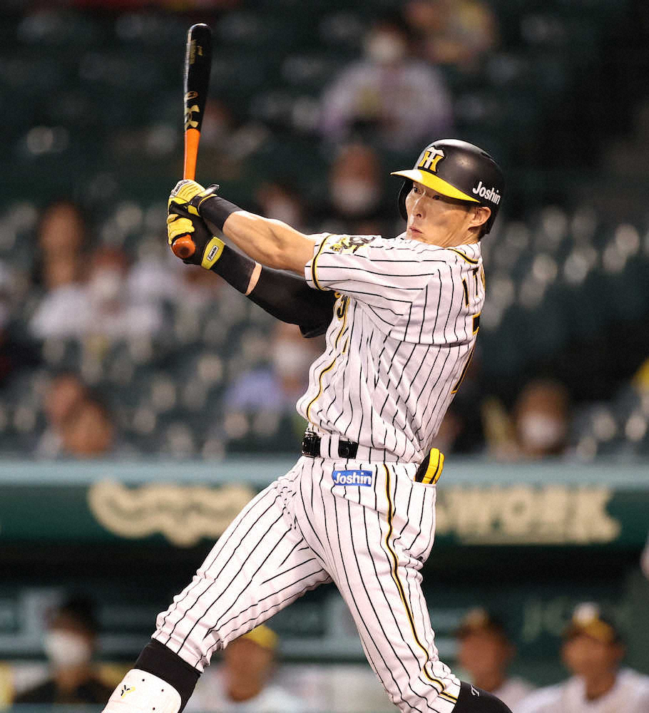 【画像・写真】阪神・糸井の適時打で再度勝ち越しに成功
