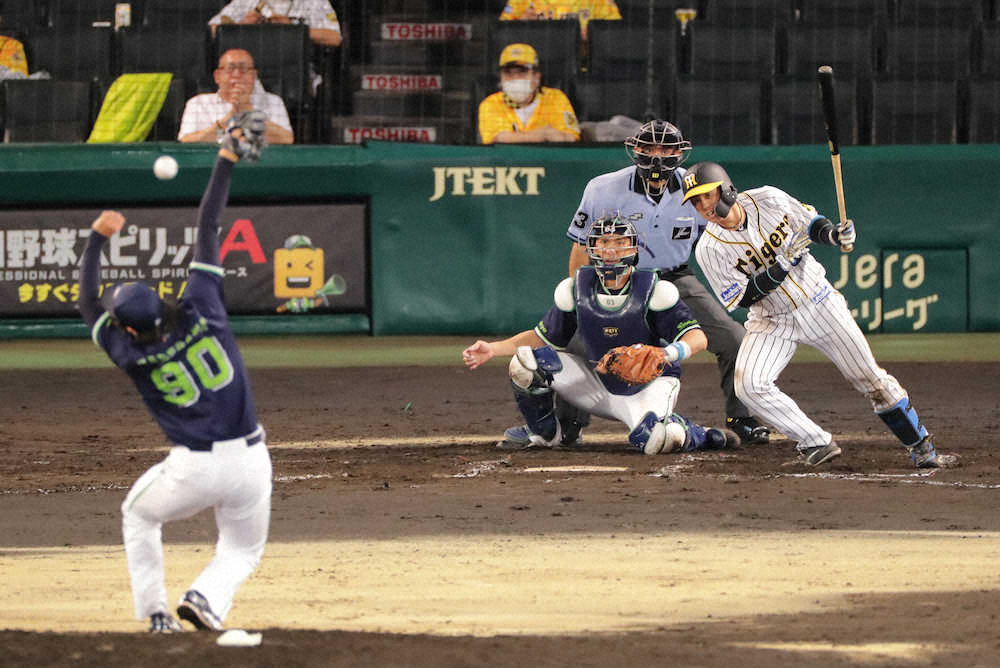 【画像・写真】阪神　6回に猛攻で同点に追いつく