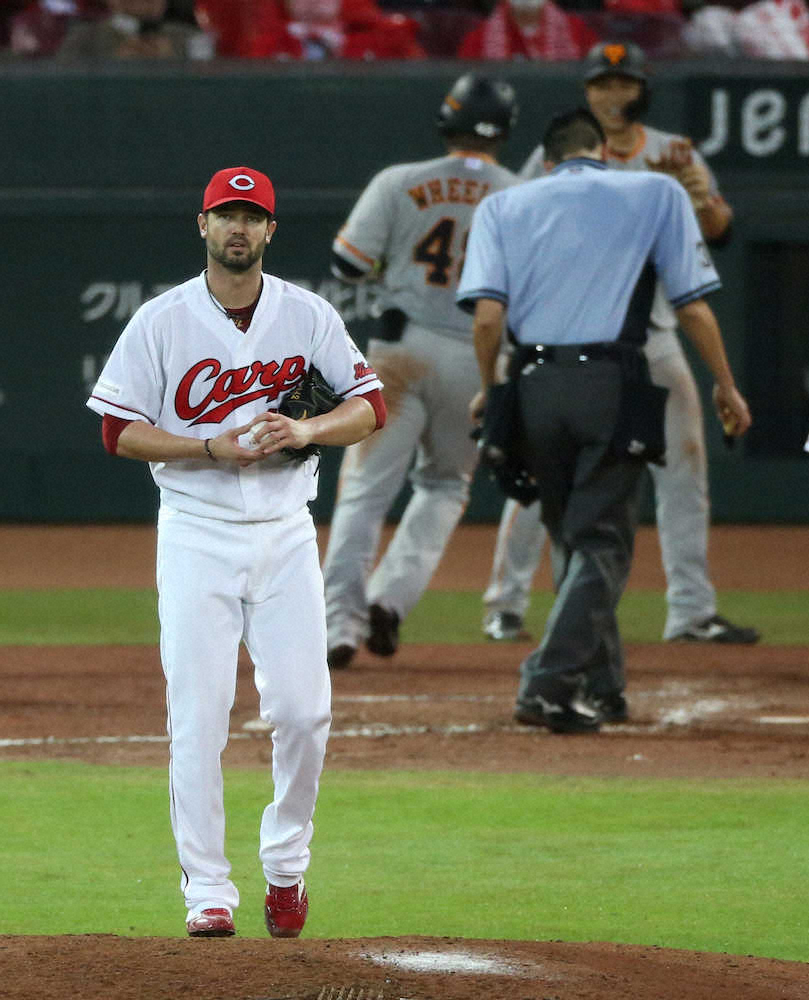 【画像・写真】広島　K・ジョンソン　またも白星逃す　得意の本拠地・巨人戦でも勝てず