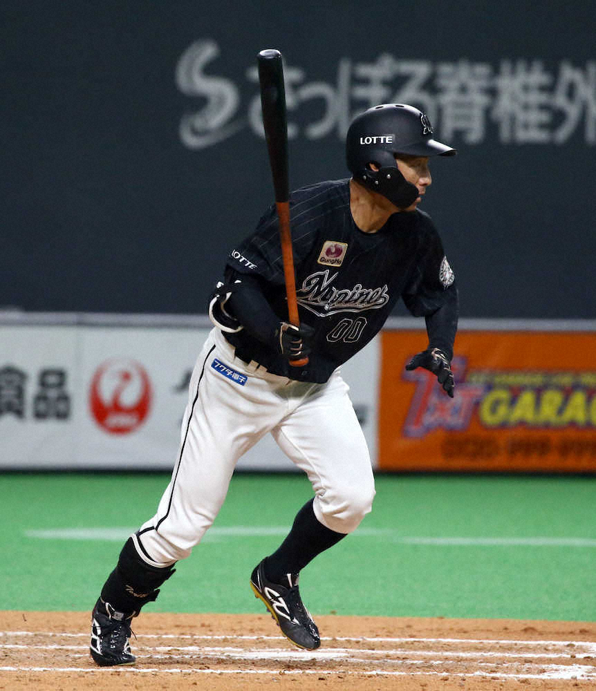 【画像・写真】ロッテ・鳥谷が移籍後初安打　今季5打席目で300日ぶり快音、ベンチから拍手喝采