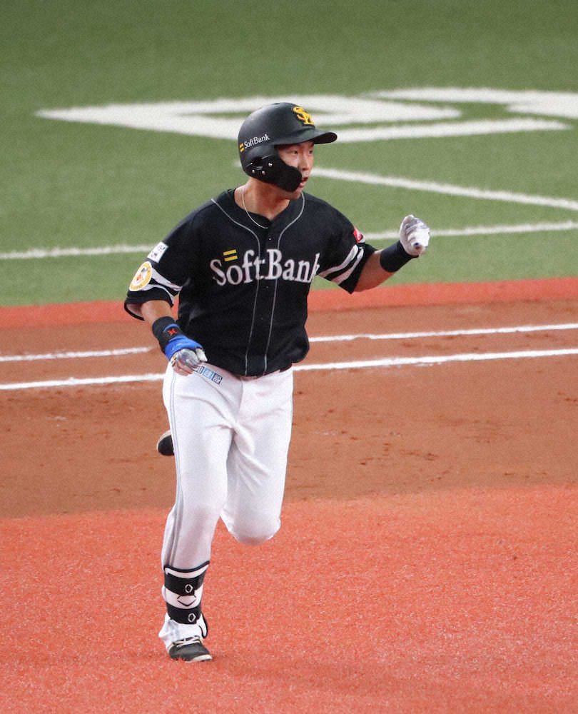 【画像・写真】ソフトB、3連勝！柳田が均衡破る一打　4番・中村晃は今季1号　オリ由伸好投も無援