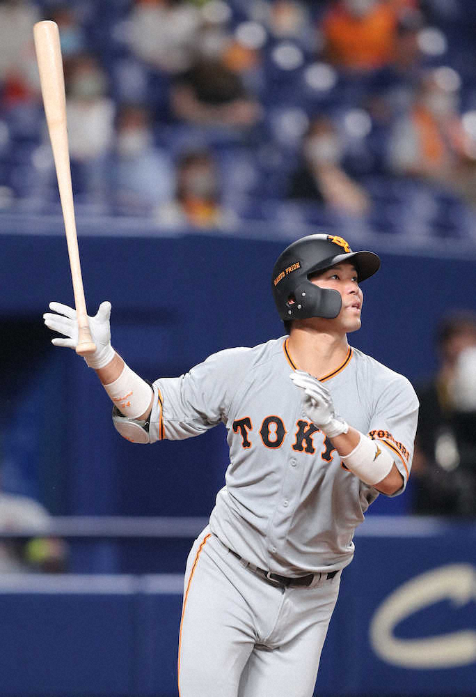 【画像・写真】巨人、7連勝へ向け着々加点　亀井先制打に続き、4回には大城2号ソロで追加点
