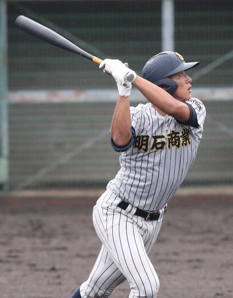 【画像・写真】明石商が好発進　中森3回無安打無失点7K　来田は打率10割でスタート