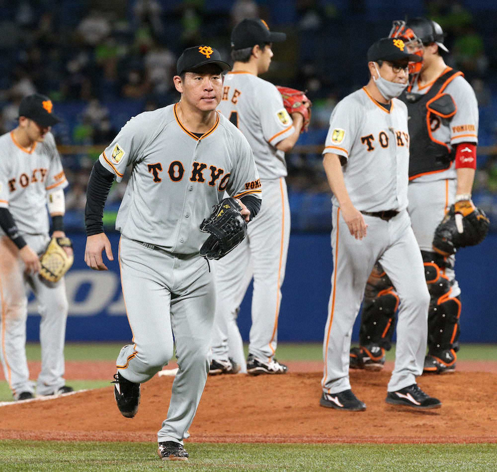 【画像・写真】巨人・桜井　7回2/3を6安打4失点　2被弾も中継ぎ休ませる投球
