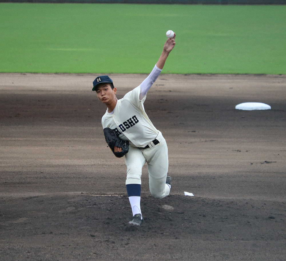 広島商 高井 4球団の前で8回ノーノ 長身左腕 最速138キロも14奪三振 スポニチ Sponichi Annex 野球