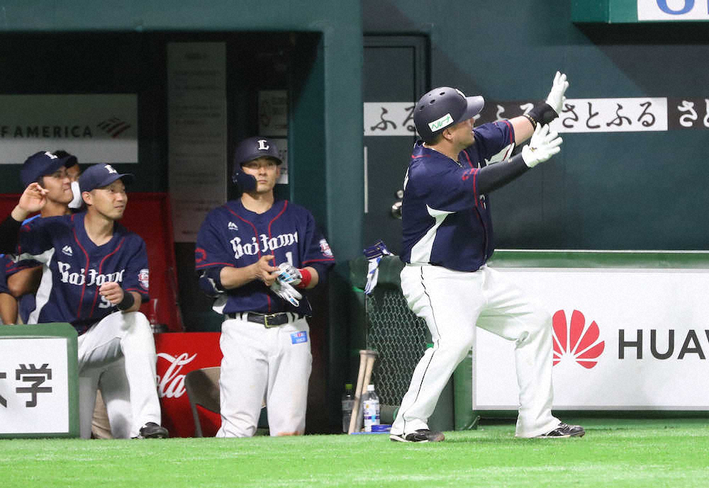 【画像・写真】西武・山川　11号！“お得意様”ソフトBから今季6本目