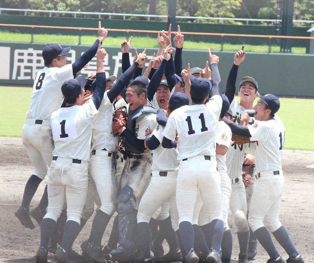 【画像・写真】神村学園が2連覇　打線爆発！17安打12得点