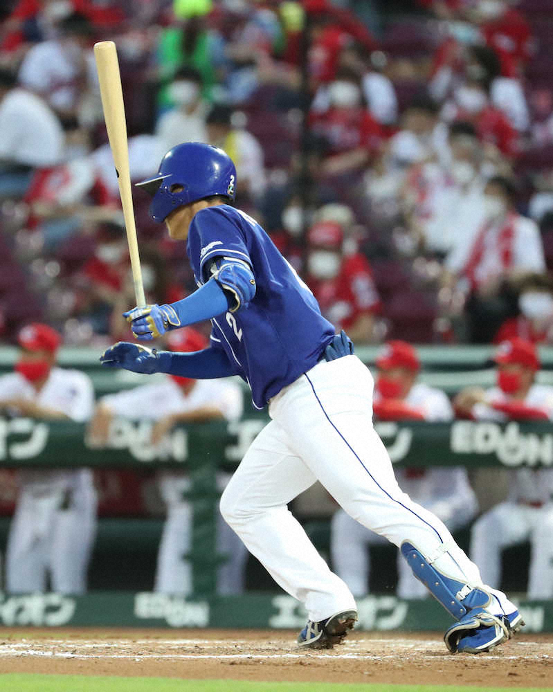 【画像・写真】若竜コンビ希望の光！中日・岡林　初安打！球団初、石川昂と高卒新人ダブル安打だ