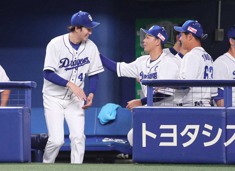 【画像・写真】中日・勝野　自己最長8回1失点で今季初勝利　与田監督絶賛「もう今日の勝野だったら大丈夫と」