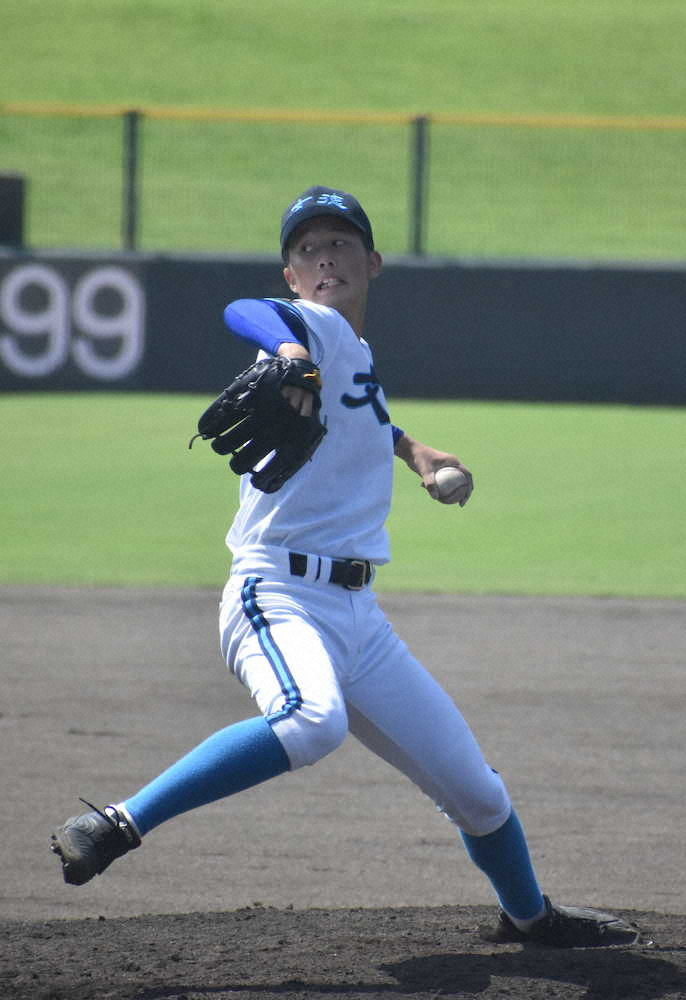 【画像・写真】文徳　決勝の壁打ち破った！2年の背番号「18」田辺が快投＆3安打