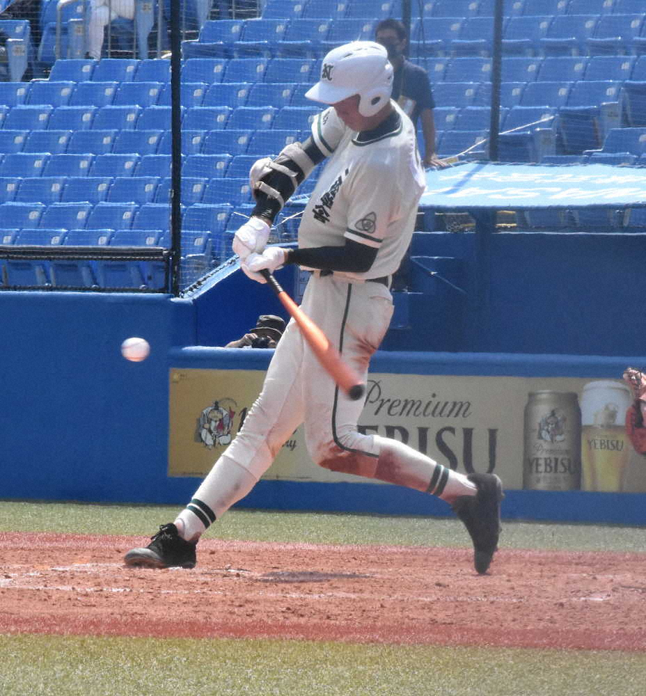 【画像・写真】二松学舎大付8強　プロ注目右腕・秋広、バットで魅了「打った瞬間、いったと」