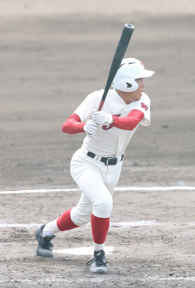 【画像・写真】ベンチもスタンドも涙した代打タイムリー　手術から復帰の桐蔭・前川父子が見た「野球の神様」