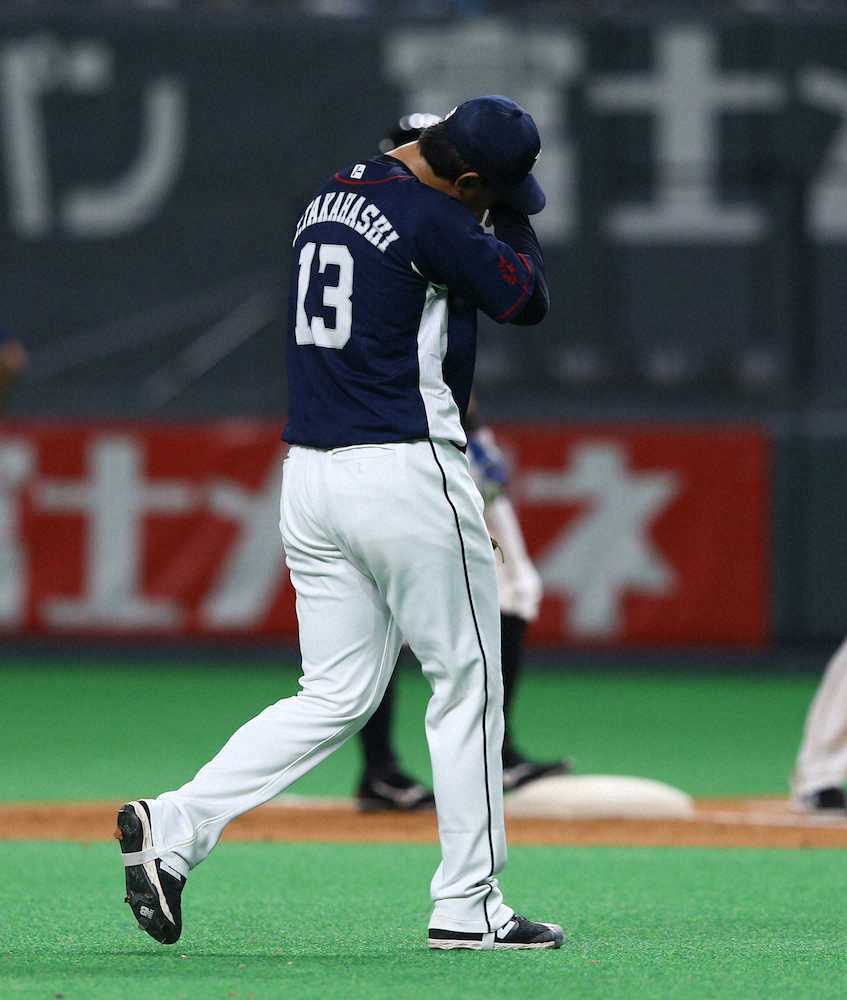 【画像・写真】西武・辻監督　高橋光乱調嘆く「あれだけのボールを投げて…何でだろう。こっちが聞きたい」