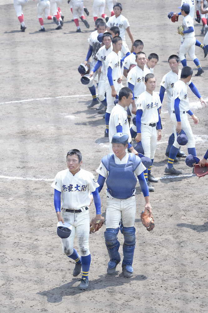 【画像・写真】奈良大付　智弁学園を初撃破！喜多主将、熱中症も本能でチーム引っ張る