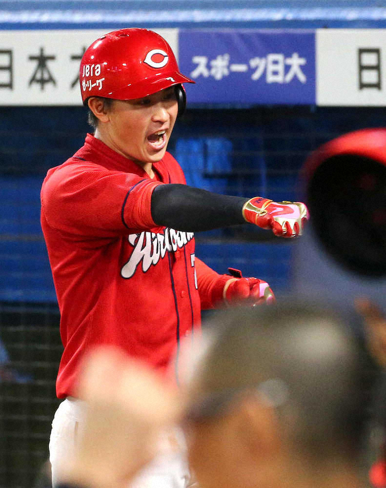 【画像・写真】黒田氏提言届いた!?　広島　2番堂林の超攻撃的布陣で今季初3連勝