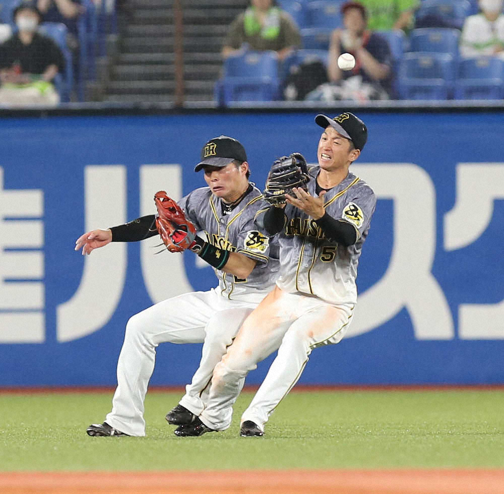 【画像・写真】2試合連続で失策の阪神が甲子園で連日の特守…北條、熊谷が参加