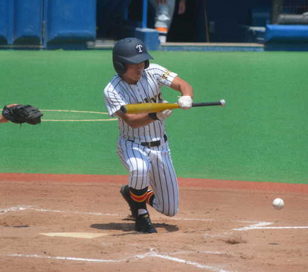 【画像・写真】帝京　6年ぶり決勝進出　前田監督采配的中!「代打の代打」に菊池 同点スクイズ決める!