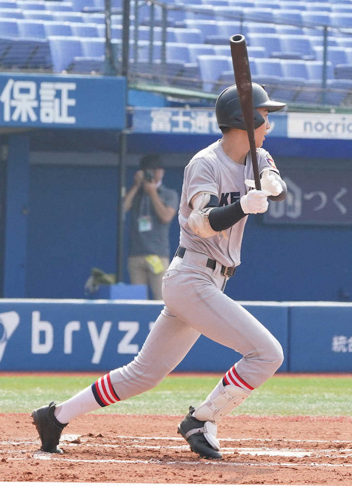 【画像・写真】慶応　7回コールド圧勝　公式戦初4番の水鳥が先制二塁打「何としても打ちたいと」