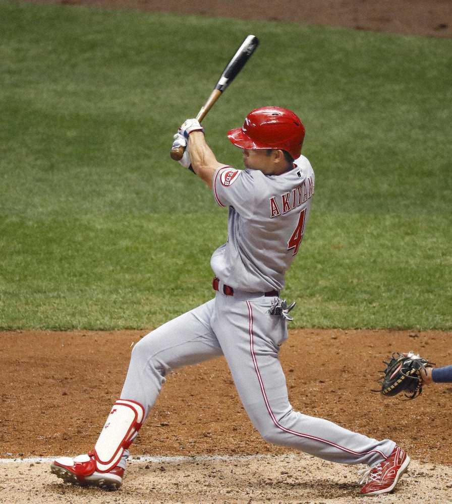 【画像・写真】レッズ・秋山　代打でメジャー初三塁打「打てるボールを振りにいった」