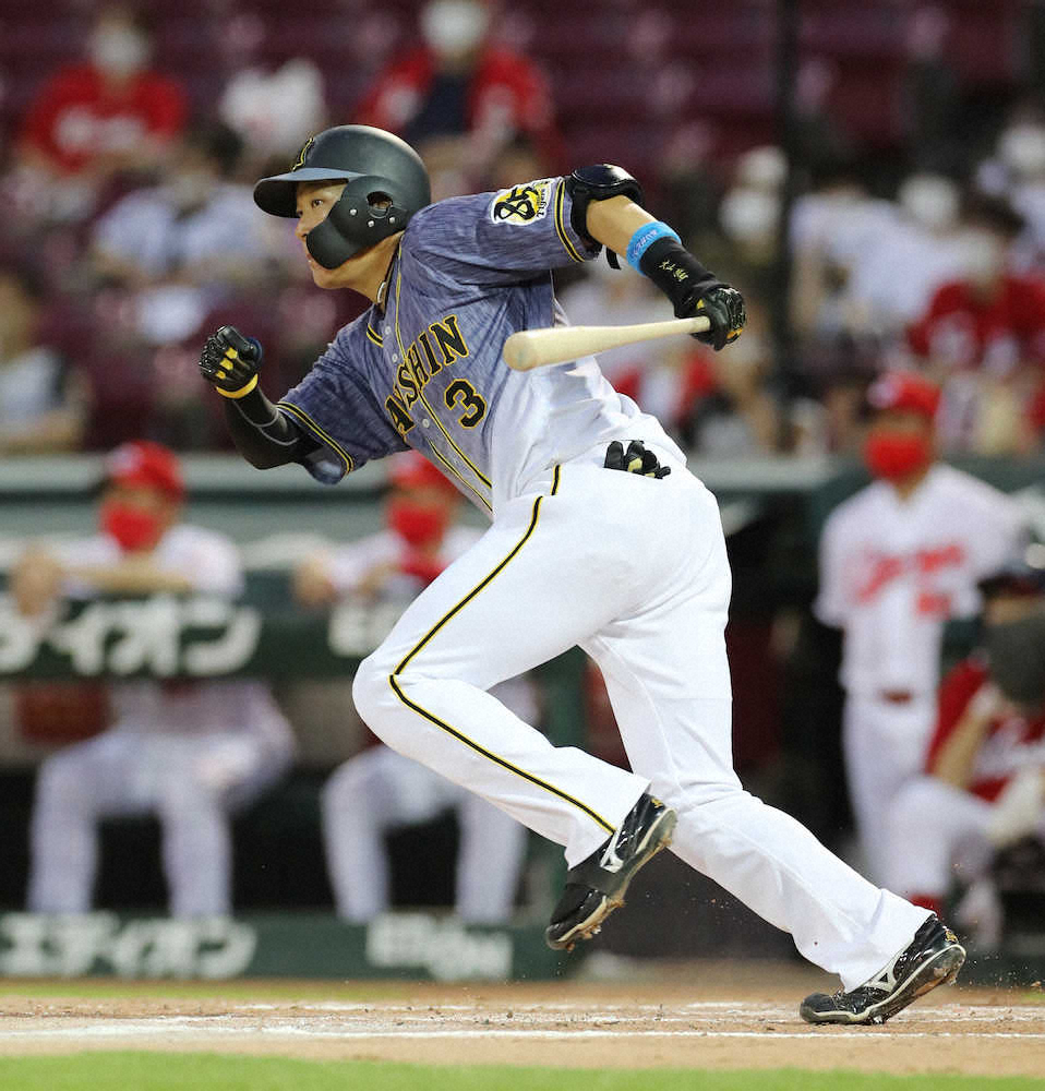 【画像・写真】阪神　4番・大山の適時三塁打で再び勝ち越しに成功