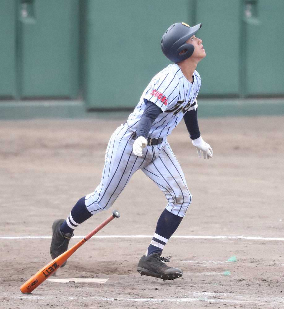 【画像・写真】＜東海大菅生・帝京＞9回無死満塁、東海大菅生・臼井が右前サヨナラ適時打を放つ（撮影・村上　大輔）