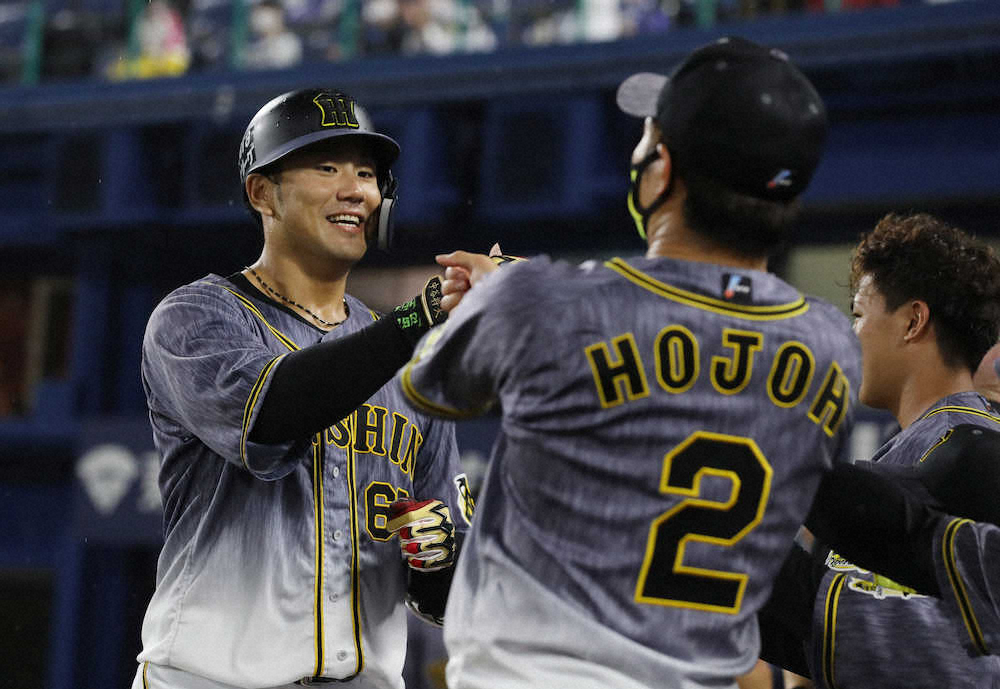 【画像・写真】阪神　8月初の連勝　青柳5勝目　中谷決勝弾