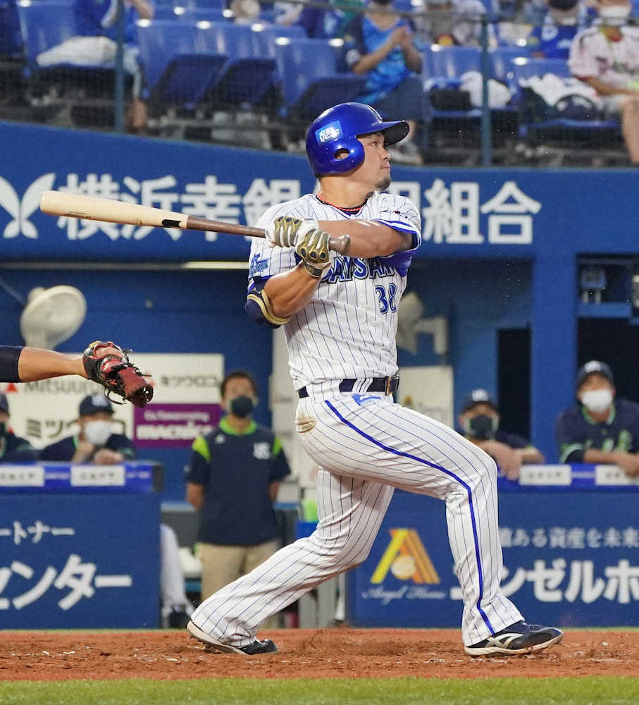 【画像・写真】DeNA・山下　2年ぶり先発出場で2安打、指揮官高評価「スタメンでないということはない」