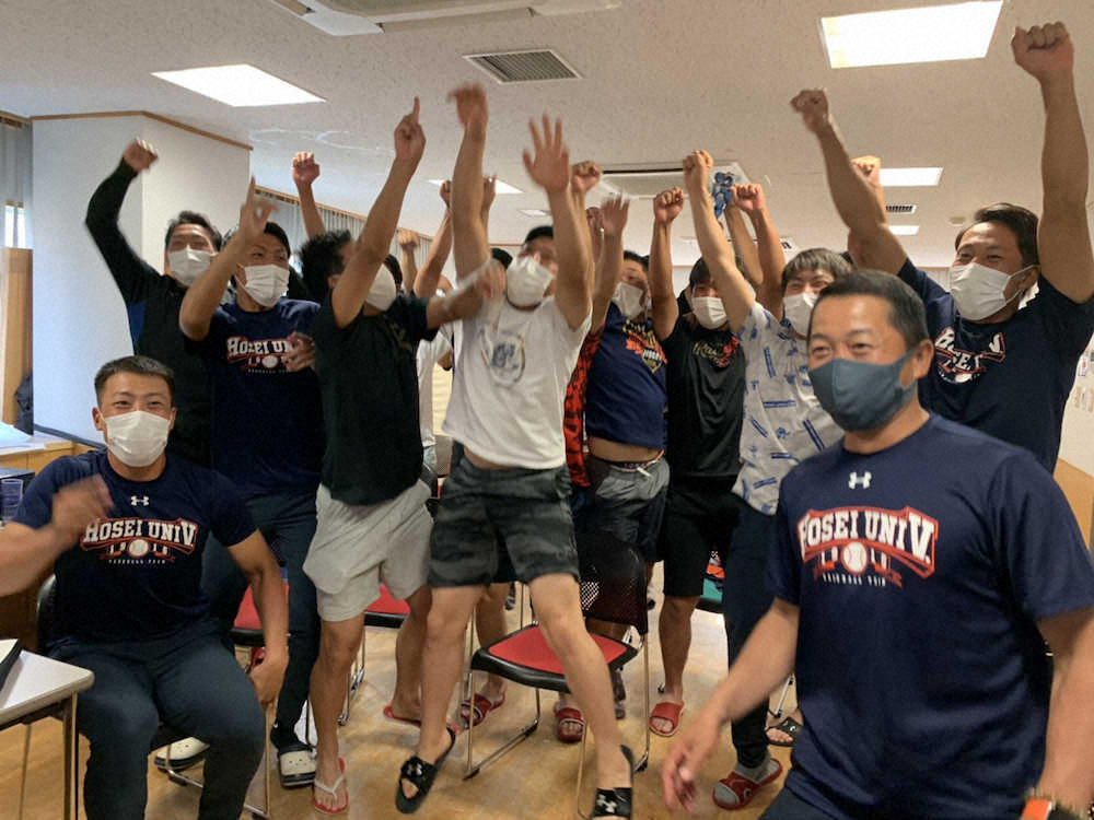 【画像・写真】法大　“特別な春”全勝対決制し3季ぶり46度目V！中村迅主将「最高です」