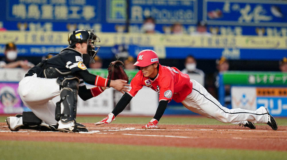 ロッテ 光速王子 和田康士朗 仰天走塁 一塁から単打で生還 全力でホームを狙った スポニチ Sponichi Annex 野球
