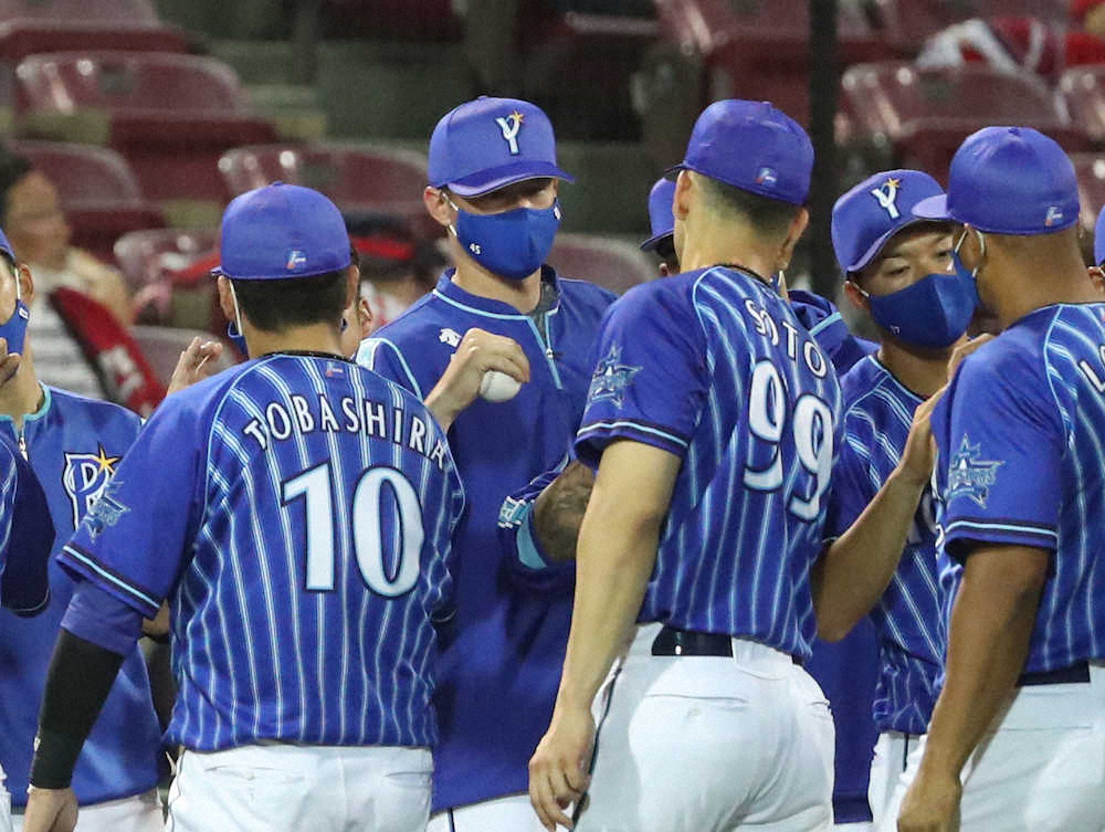 【画像・写真】来日初勝利のDeNA・ピープルズ　登板前夜はピザも遠征の今回はステーキ、「勝負メシ」変わるかも