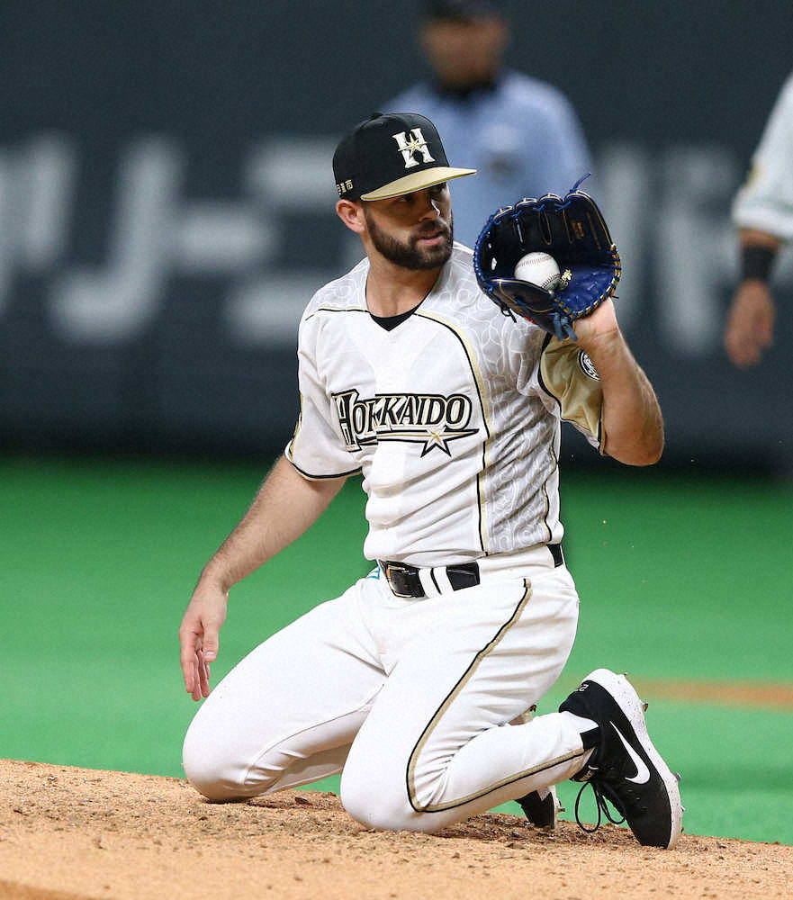 【画像・写真】日本ハム・マルティネスは右手薬指の打撲　投手ライナー捕球時に負傷