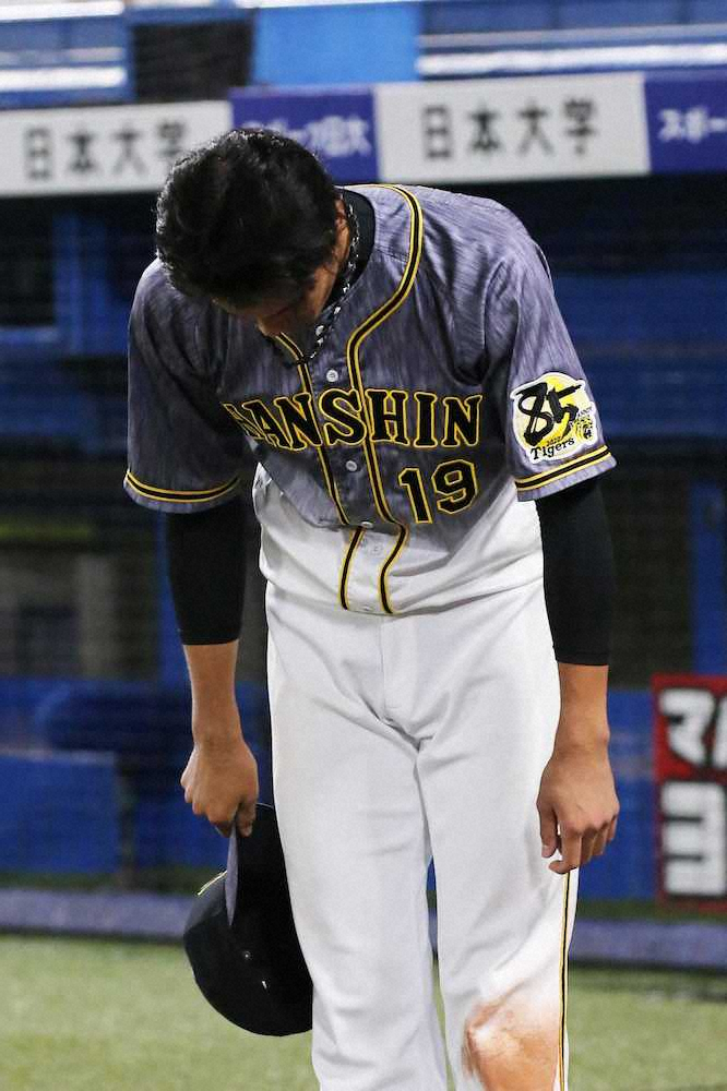 【画像・写真】担当記者が見た阪神・藤浪の苦悩　「プロやのに5メートルの距離でワンバン投げて、俺何してんねん」