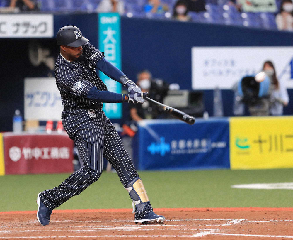 【画像・写真】これが「本物」　オリックス・ジョーンズが3戦連続の決勝打&本塁打