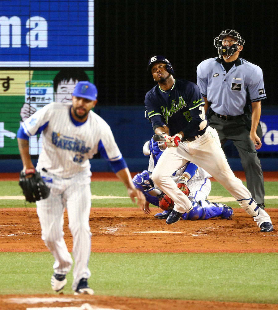 【画像・写真】4度目のエスコバー対決　今度も“投”に軍配、154キロ直球で右飛