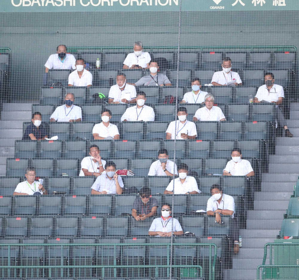 【画像・写真】福岡大大濠・山下舜平大　初めての聖地マウンドで最速150キロ全力アピール!