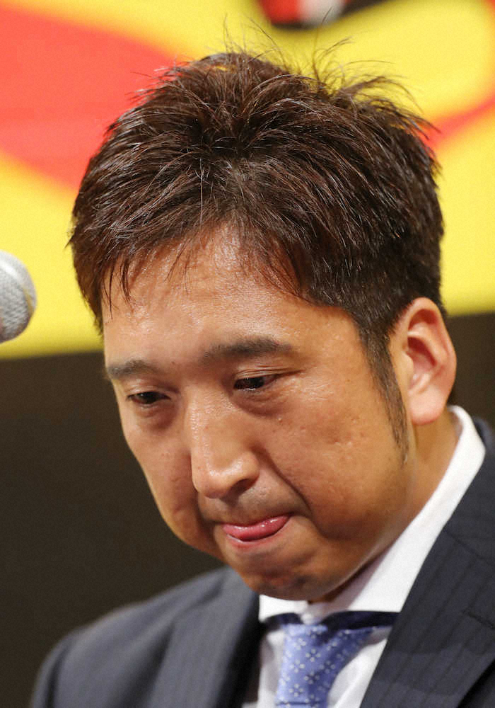 【画像・写真】阪神・藤川　会見で涙　2分間の沈黙…ファンは「家族」　甲子園は「母親」