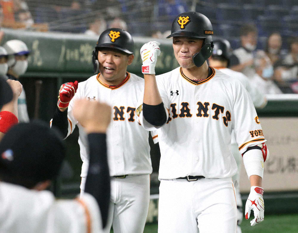 【画像・写真】巨人　岡本13戦ぶり弾＆坂本1イニング2安打　序盤大量リードで4回までに主力下げた