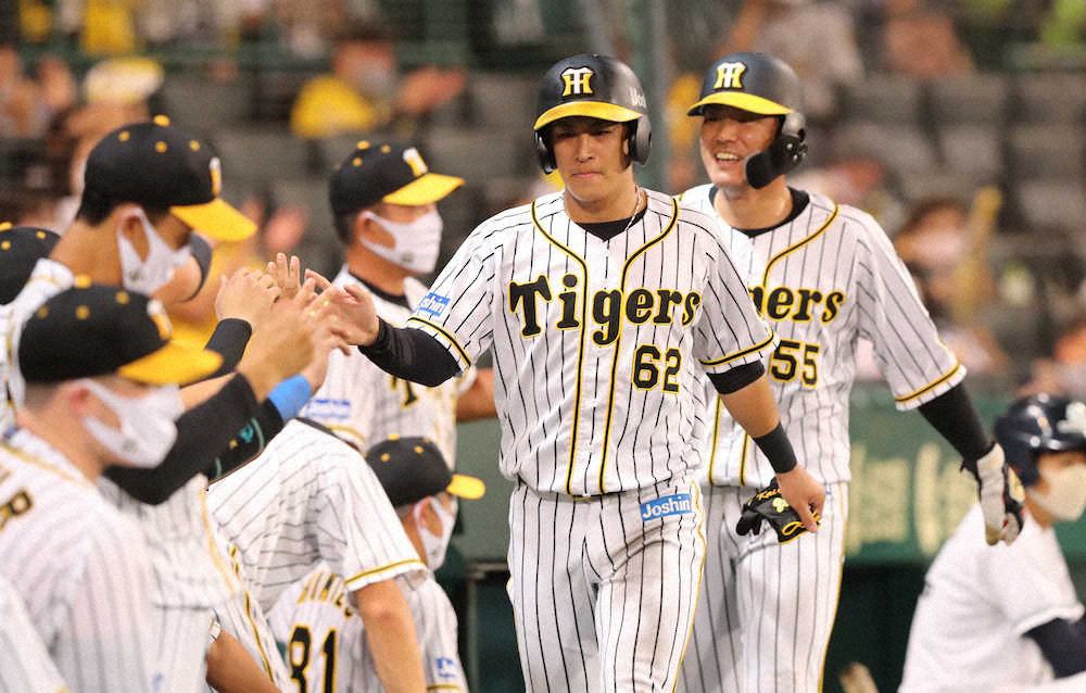 【画像・写真】阪神“これぞラッキー7”　ヤクルト・マクガフの草野球なみ珍プレーで決勝点　巨人4連戦に勝ち運?