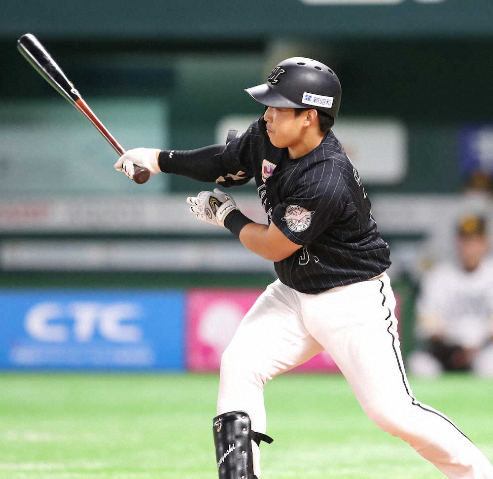 【画像・写真】ロッテ・石川　2年ぶり3度目の6連勝!7回3安打2失点の好投で首位ソフトB撃破