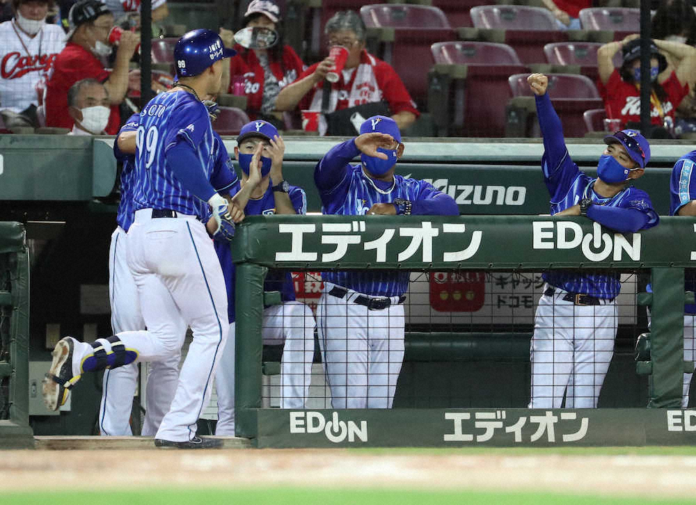 【画像・写真】DeNA、セ52年ぶり12―12ドロー…2日で25失点、ラミレス監督「凄く長い試合だった」