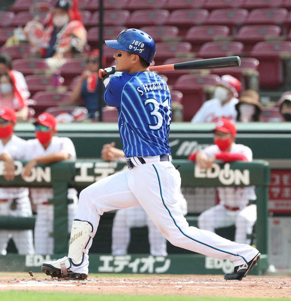 【画像・写真】DeNA・柴田　1年ぶり1号3ラン「凄くうれしいです！」