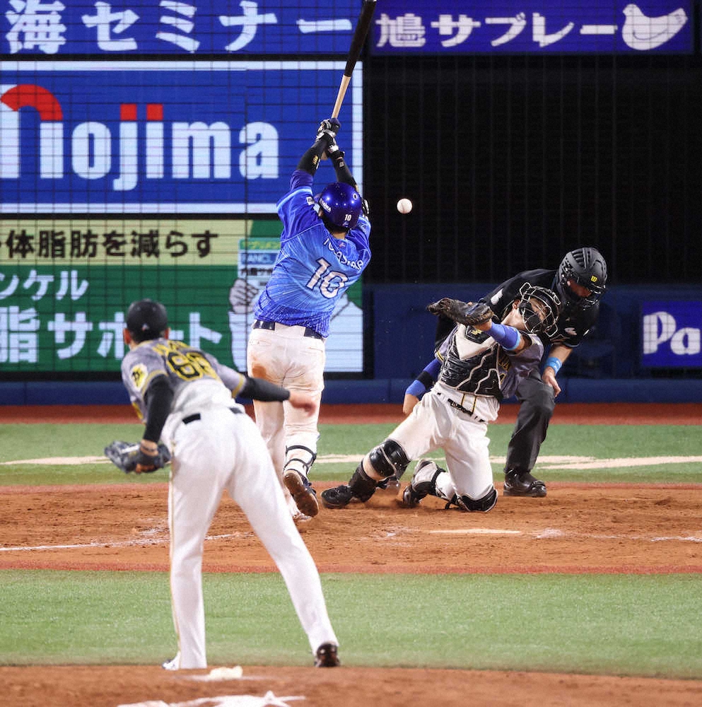 【画像・写真】阪神　3連敗で貯金ゼロ…巨人と10差　10日にも自力V消滅　投打ともに空回りし矢野監督ガックリ