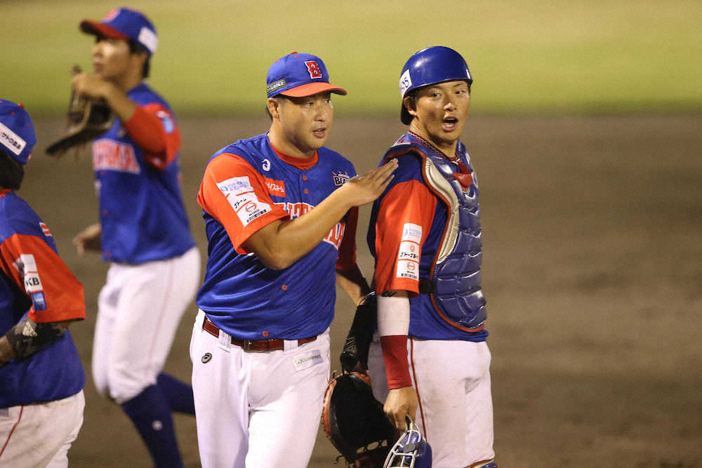 【画像・写真】田沢“争奪戦”スタート　最速は149キロ　4球団が視察「一つ一つの精度はさすが」